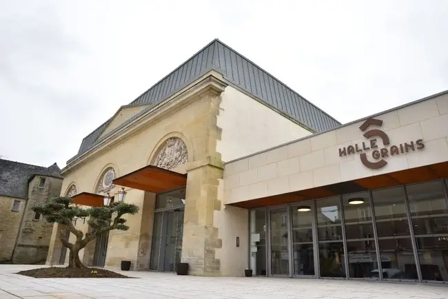 Halle ô Grains Theatre Upgrades with APG Sound System