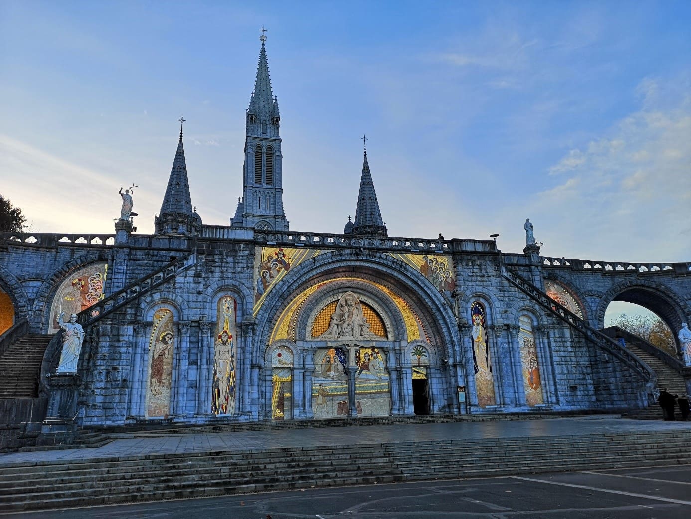 Arbane Groupe a installé un système de sonorisation adapté aux lieux de culte dans la Basilique de Rosaire